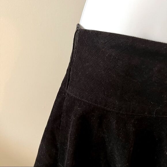 Guess Jeans Black Ribbed Skirt (26) - Picture 4 of 5